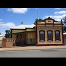 Erst nach dem Foto der Bank in Snowtown erfuhren wir von den „Snowtown murders“